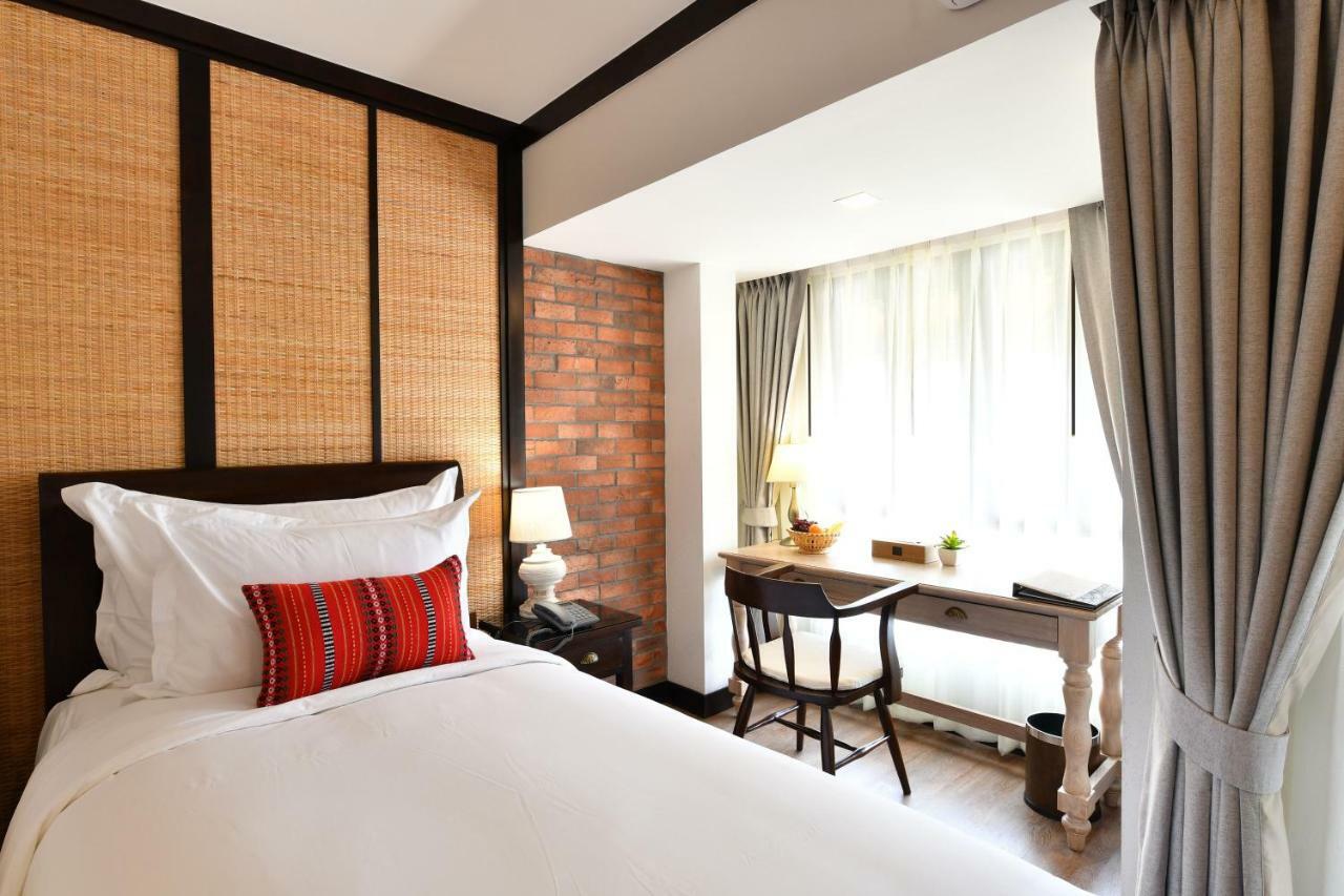 El Barrio Lanna Otel Chiang Mai Dış mekan fotoğraf